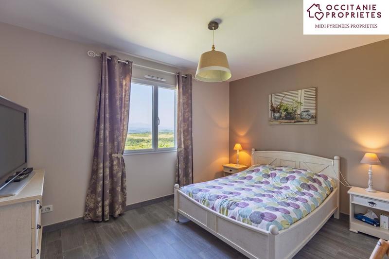 Villa - 115 m² - 5 pièces