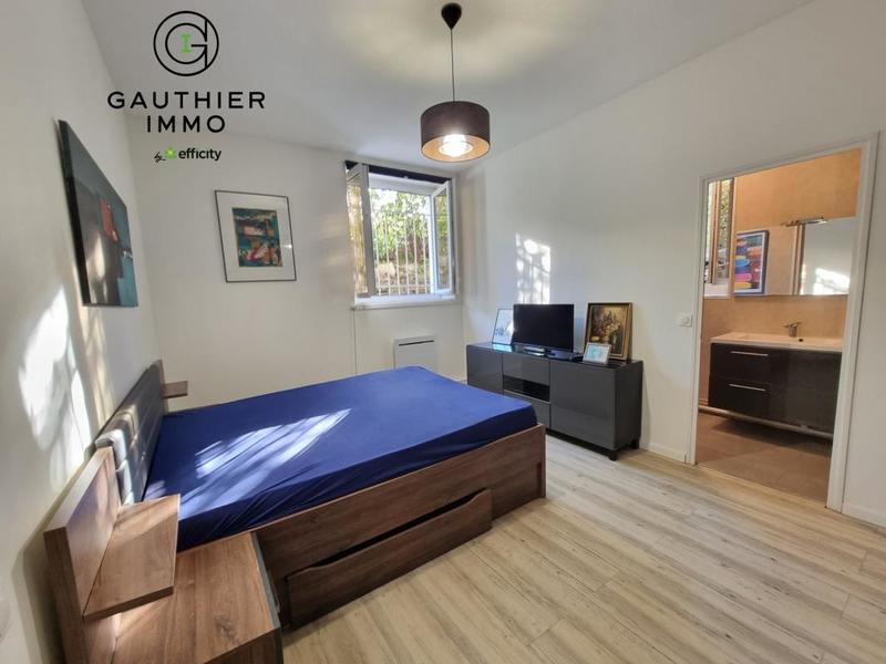 Appartement - 80 m² - 3 pièces