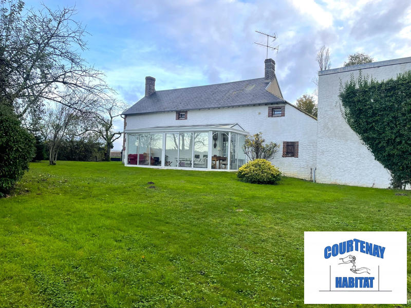 Maison - 230 m² - 6 pièces