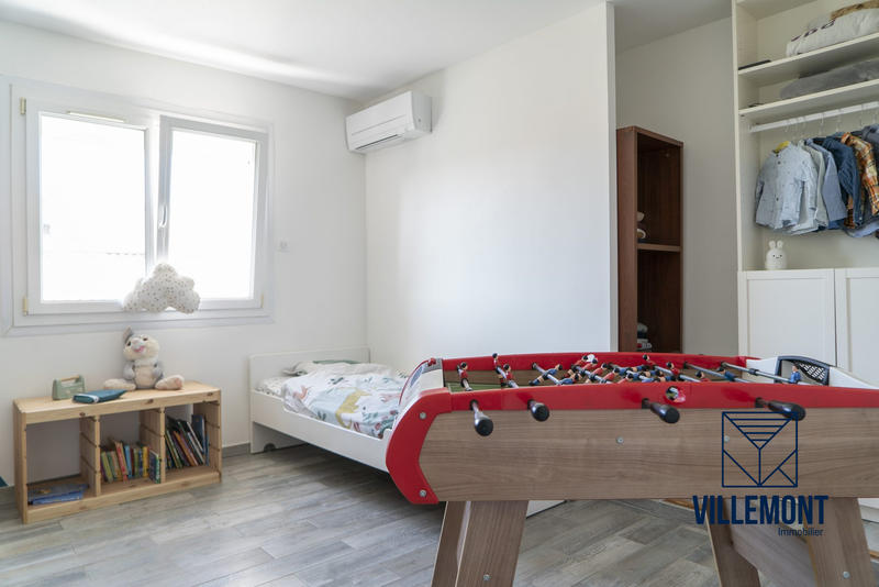 Villa - 211 m² - 7 pièces