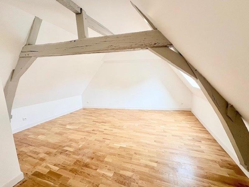 Maison - 149 m² - 8 pièces