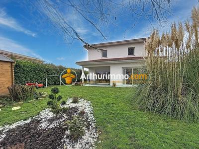 Maison - 118 m² - 5 pièces