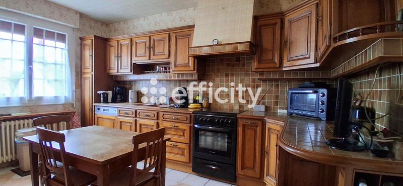 Maison - 130 m² - 7 pièces