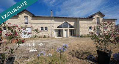 Villa - 440 m² - 13 pièces