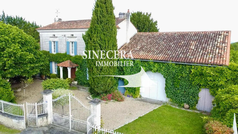 Maison - 207 m² - 6 pièces