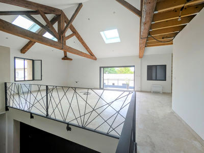 Maison - 217 m² - 6 pièces