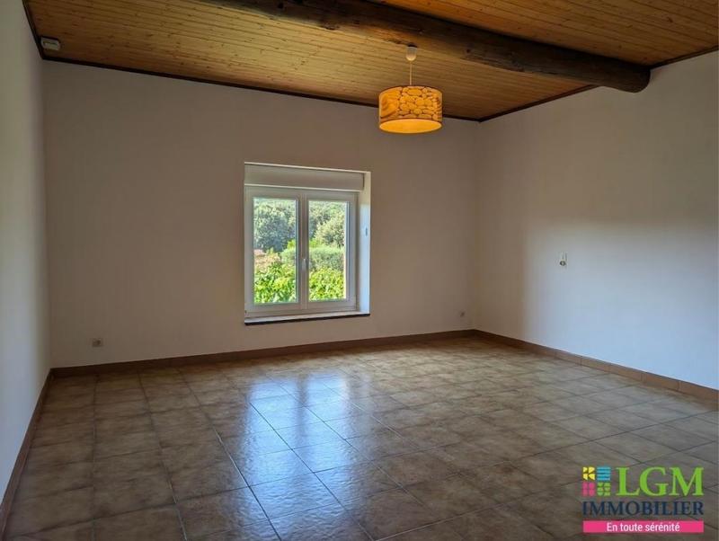 Mas - 219 m² - 6 pièces