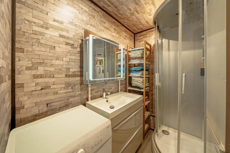 Appartement - 90 m² - 3 pièces