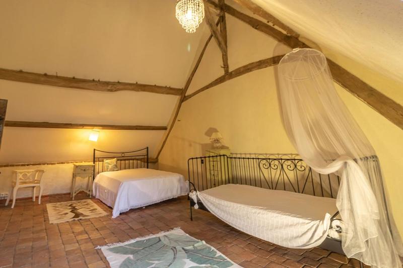 Longère - 182 m² - 7 pièces