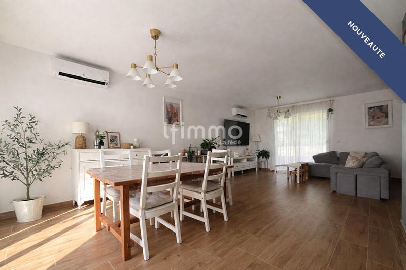 Maison - 92 m² - 5 pièces