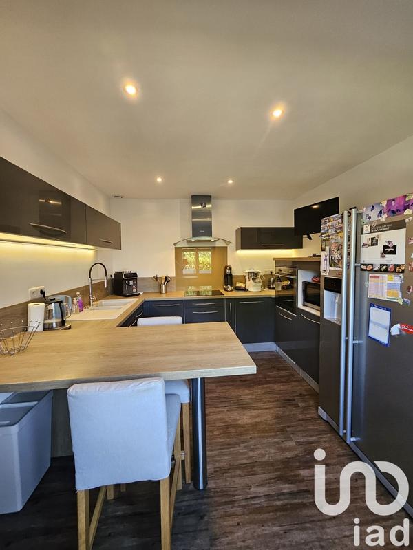 Maison - 224 m² - 7 pièces