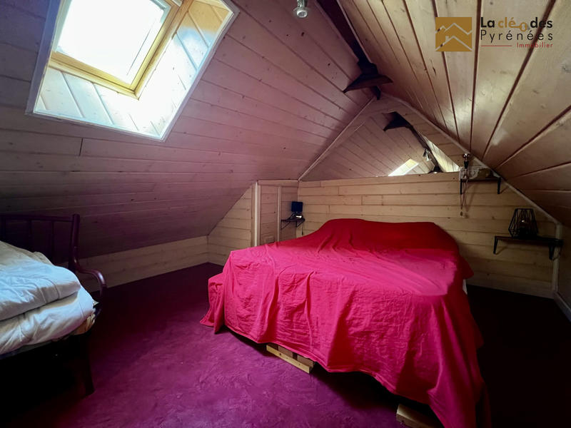 Local commercial - 194 m² - 8 pièces