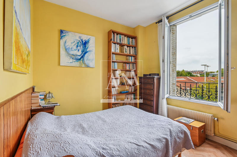 Maison - 80 m² - 5 pièces