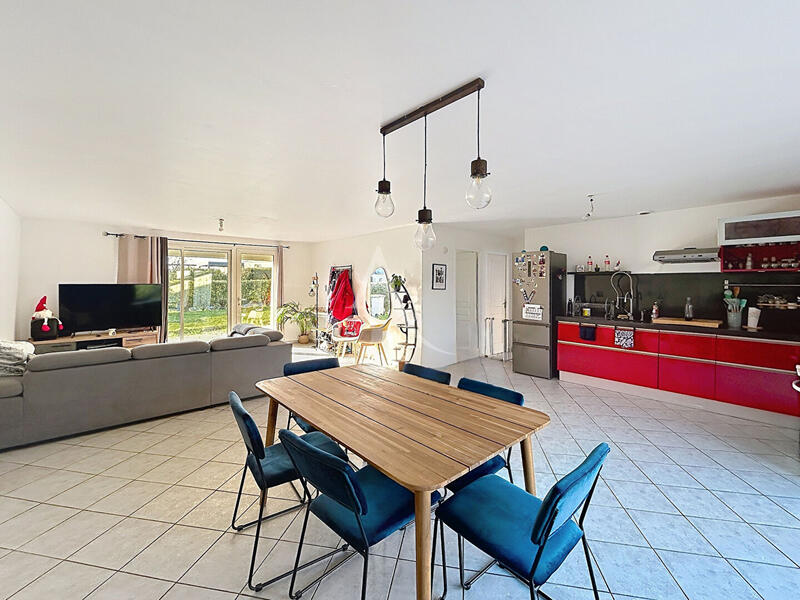 Maison - 88 m² - 4 pièces