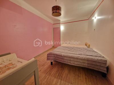 Appartement - 83 m² - 3 pièces