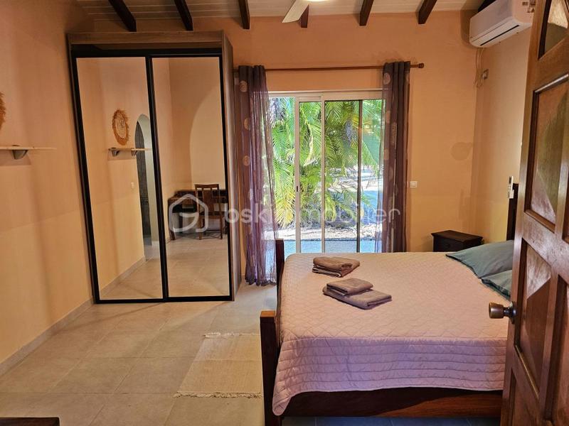 Villa - 144 m² - 4 pièces