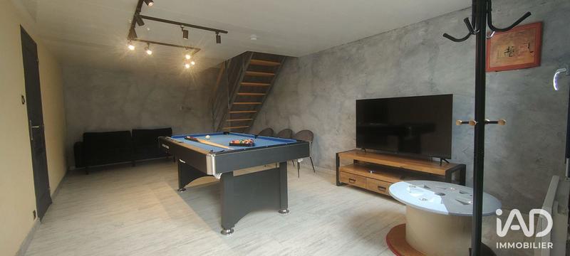 Maison - 350 m² - 7 pièces