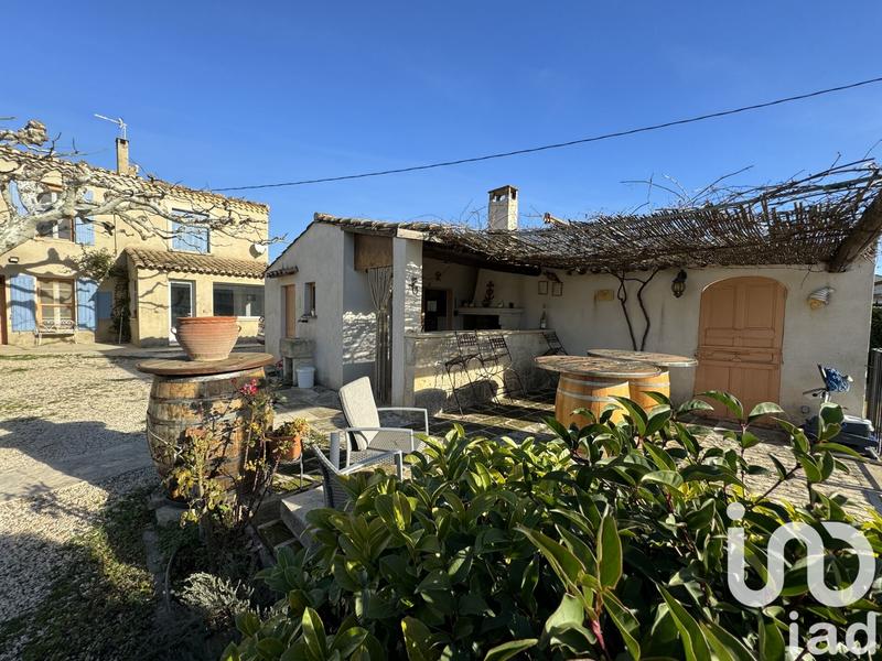 Maison - 300 m² - 9 pièces