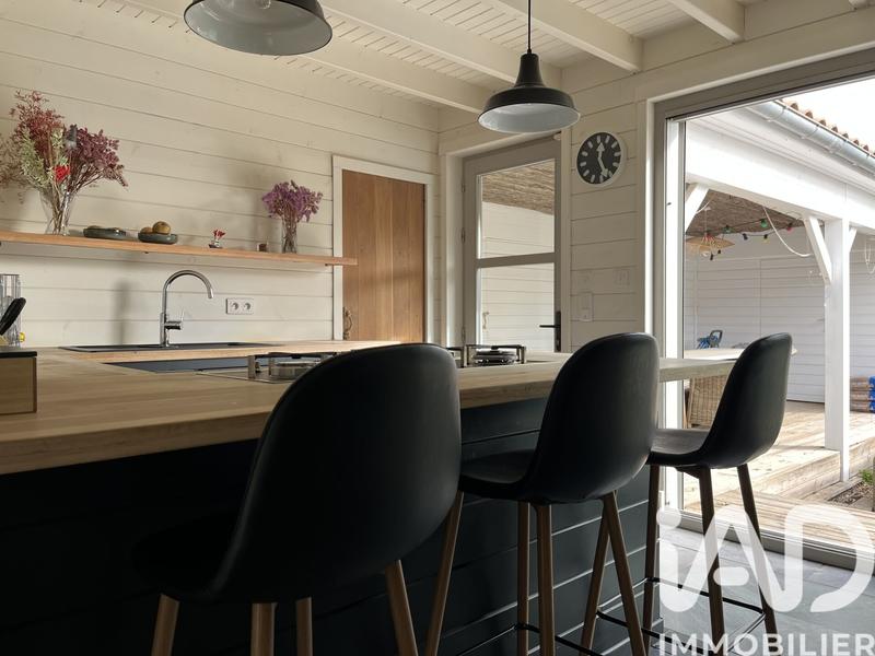 Maison - 168 m² - 6 pièces