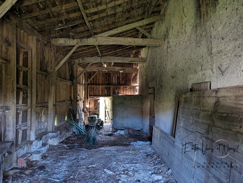 Maison - 96 m² - 4 pièces