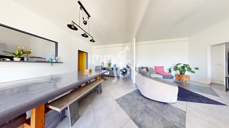 Maison - 158 m² - 6 pièces