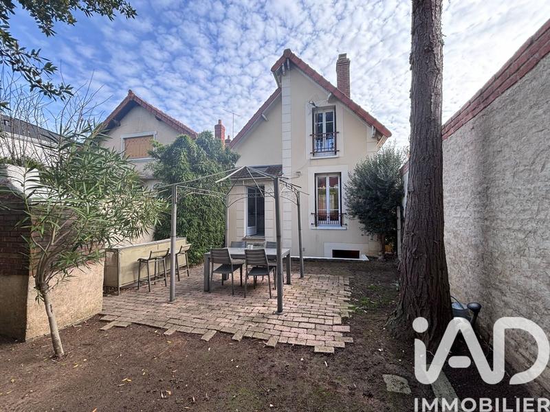 Maison - 86 m² - 4 pièces