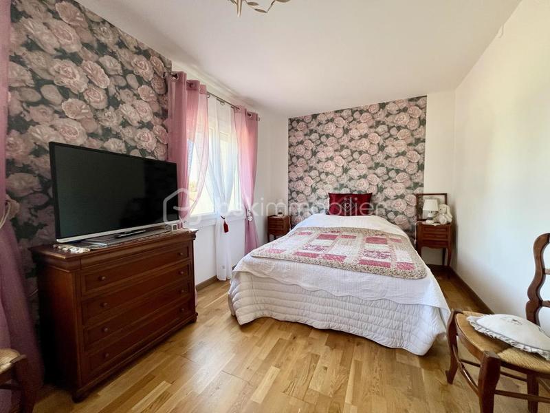 Maison - 218 m² - 7 pièces