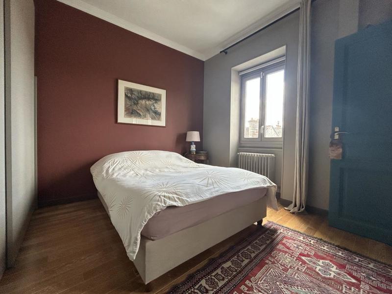 Appartement - 130 m² - 5 pièces