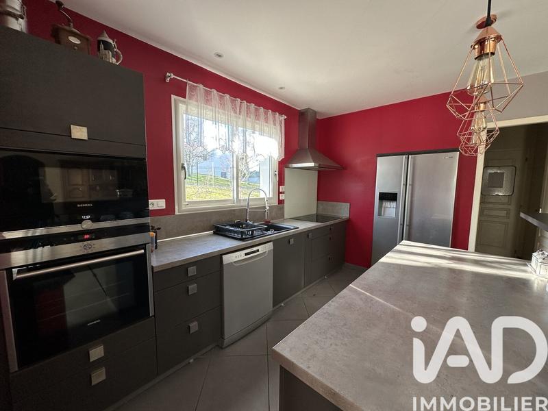 Maison - 111 m² - 5 pièces