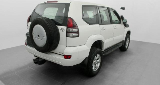 Toyota Land Cruiser 165 d-4d Vx - 11/2005 192000 Km