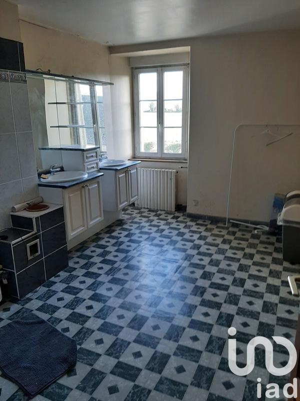 Maison - 205 m² - 8 pièces