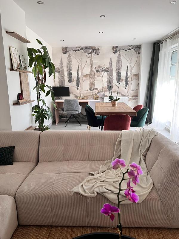 Appartement - 79 m² - 3 pièces