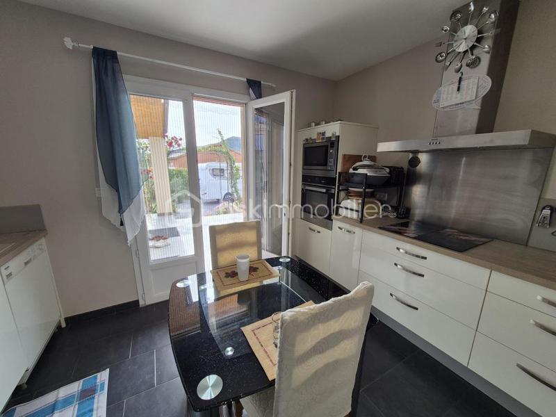 Maison - 111 m² - 4 pièces