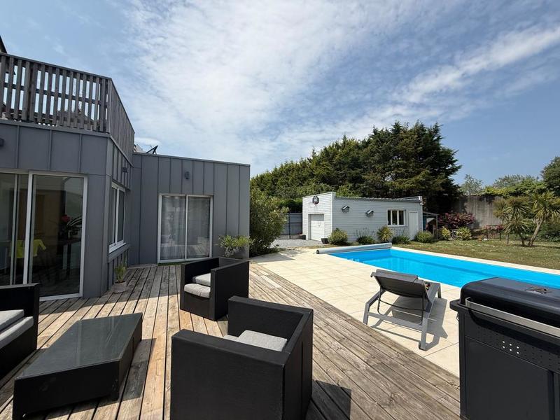 Maison - 150 m² - 5 pièces