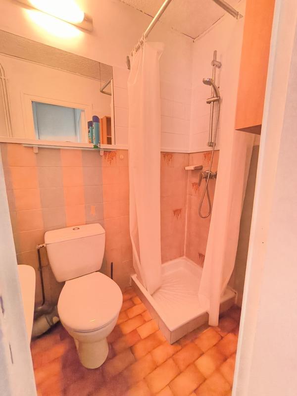 Immeuble - 80 m² - 2 pièces