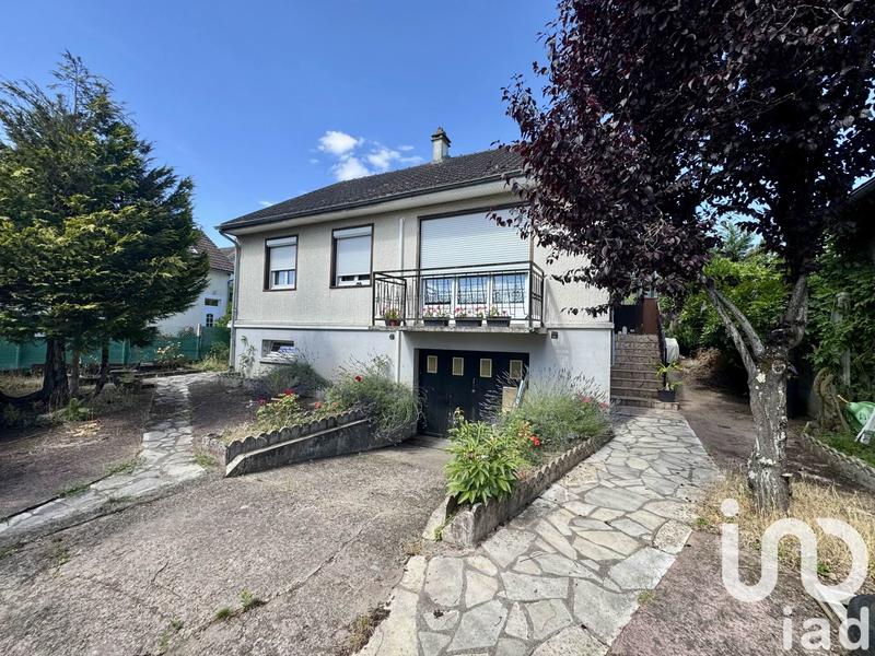 Maison - 99 m² - 4 pièces