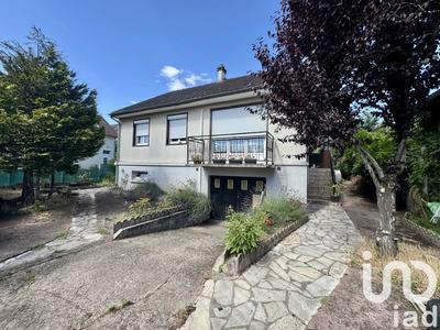 Maison - 99 m² - 4 pièces