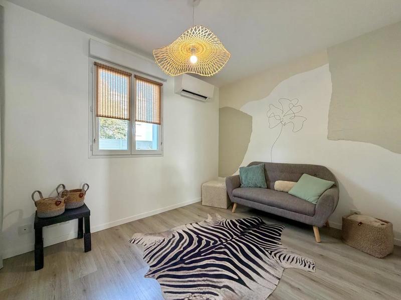 Maison - 141 m² - 6 pièces