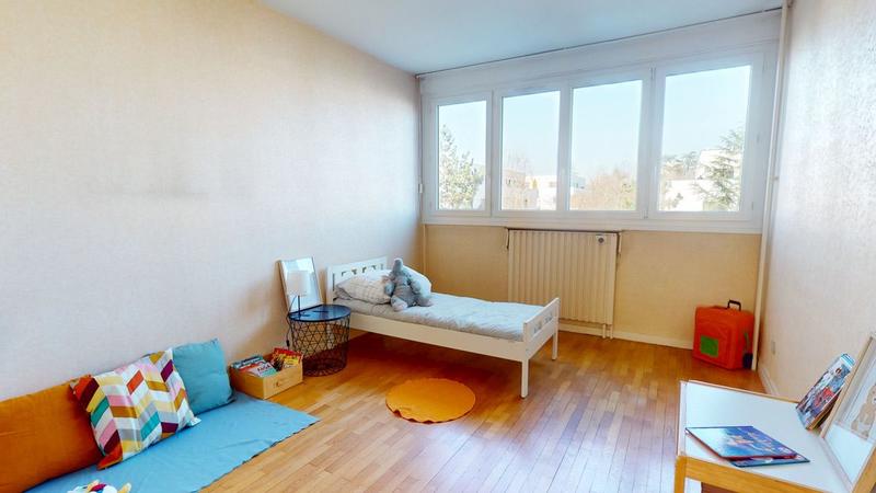 Appartement - 96 m² - 4 pièces
