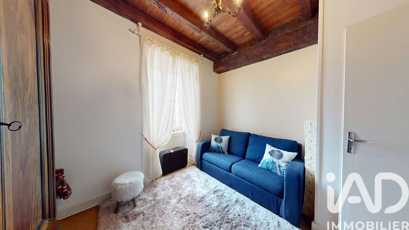 Maison - 220 m² - 6 pièces