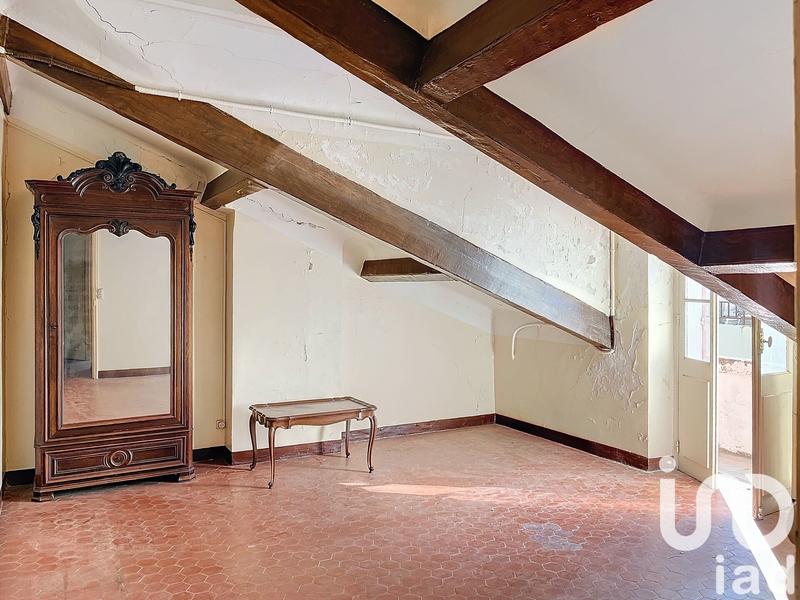 Maison - 255 m² - 10 pièces