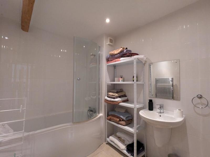 Corps de ferme - 385 m² - 17 pièces