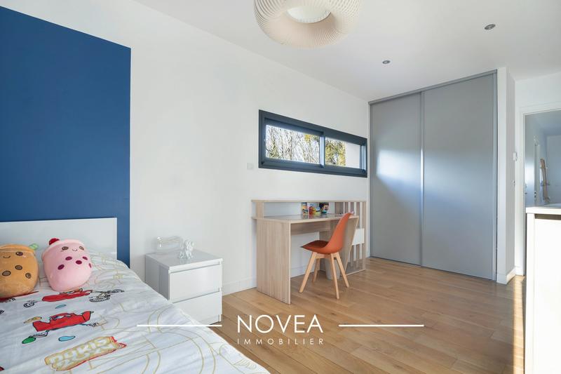 Maison contemporaine - 130 m² - 4 pièces