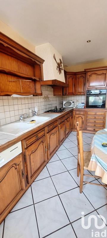 Maison - 192 m² - 8 pièces