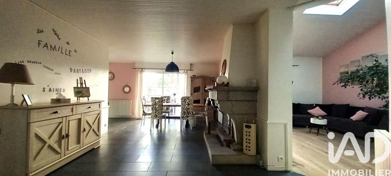 Maison - 160 m² - 8 pièces