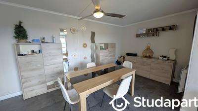 Chambre - 10 m² - 1 pièce