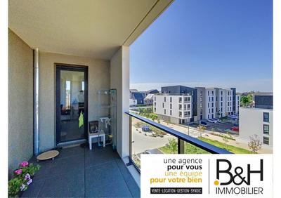 Appartement - 100 m² - 4 pièces