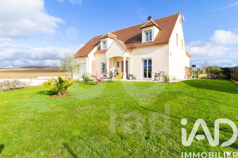 Maison - 160 m² - 6 pièces