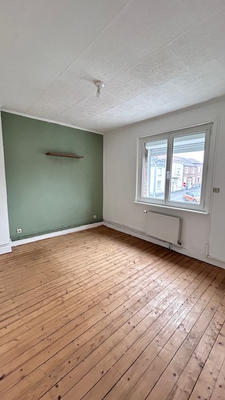 Maison - 82 m² - 5 pièces