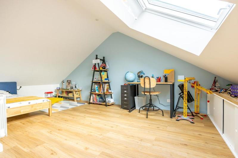 Maison - 178 m² - 8 pièces